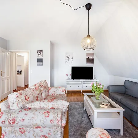 Gestuet Kriseby Tatil Evi Lübeck