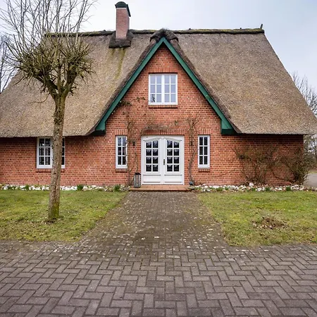 Gestuet Kriseby Tatil Evi *