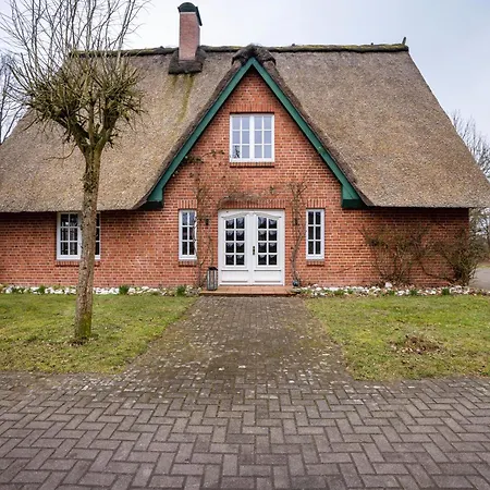 Gestuet Kriseby Holiday home *